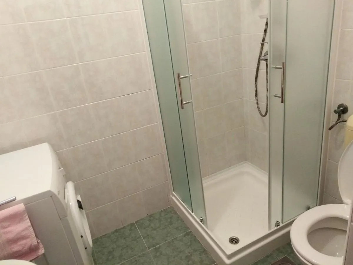 *** ゲストハウス Apartments Mirijana Vinogradska プーラ クロアチア